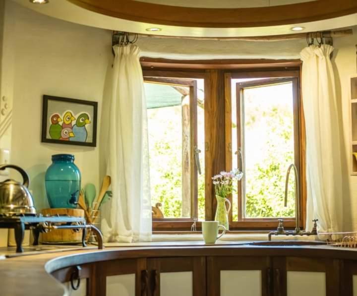 Half Moon Hollow Eco Cottage Мозел Бей Екстериор снимка